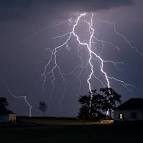 Lightning photo - Dan Bush photos at pbase .