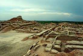 Explosión atómica destruyó Mohenjo Daro hace 4.000 años. Images?q=tbn:ANd9GcT6ONhUmIoML4XiAHi3nXnY6n5OupzKUaGks8qGp976TA0GsRQXMlHPP4oF