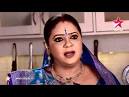 Aham takes Gopi to the market