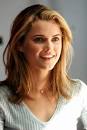 http://imstars.aufeminin.com/stars/fan/keri-russell/keri-russell-20060626-140015.jpg