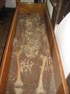 ST4354 : Skeleton of a Roman - via Daymix