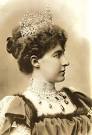 a sinistra Alexandra