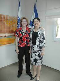 Ambassador Gao Yanping Meets with Ms. Yael German, Mayor of Herzliya - W020120503537287507244