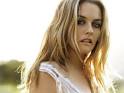 ALICIA SILVERSTONE uses La Bella Donna