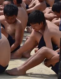 裸　体育|ジャンクSPORTS_名門校のド迫力体育祭に潜入 | 芸人さんの裸が見 ...