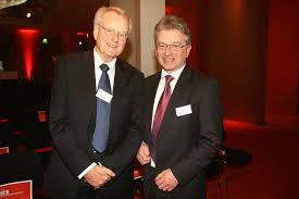 Dr. Dr. Klaus Spremann und Prof. Dr. Manfred Kirchgeorg.