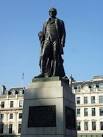 Robert Burns statue, George Square - via Daymix