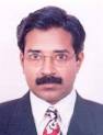 He will teach the course SM72.53 "Sales Management for Services".