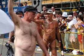 images?q=tbn:ANd9GcTICEcf1SOJS_zCAXIzzhyRxaa71g3t5N24A9X9TLfTTJ7xb1O-xw