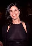 http://i2.listal.com/image/1766014/936full-linda-fiorentino.jpg