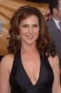Pictures of Beautiful Women: Television actress Peri Gilpin