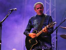 Z&eacute; Ramalho est&aacute; internado ap&oacute;s operar o cora&ccedil;&atilde;o - M&uacute;sica - R7
