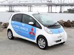 Mitsubishi i-Miev in the city | The Car Tech blog - CNET Reviews