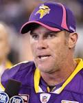 Favre has a fracture in his