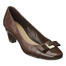 Flattering50: Easy Spirit Shoe Sale