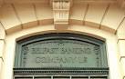 Belfast Banking Company sign, - via Daymix
