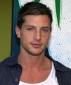 Simon Rex: Photo #04