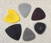 Guitar pick - Wikipedia, the free encyclopedia