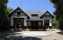 #1 : British-Style house with - via Daymix