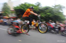 ATRAKSI FREE STYLE BMX - -Feature » SOLOPOS.COM