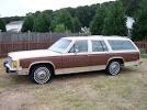 0 Ford LTD Country Squire - CarDomain.