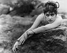 http://4.bp.blogspot.com/-lAa9n01vZUE/TXqzdnMtVuI/AAAAAAAADmI/6iavzQnX-T8/s1600/Theda_Bara.jpg