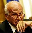 FAUSTO BERTINOTTI PRESENTA