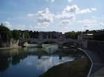 ATPM 11.10 - Desktop Pictures: Italy - Bridge-
