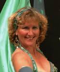 Karin Grünewald ist seit 22 Jahren dem orientalischen Tanz verfallen und ...