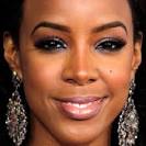 Kelly Rowland s fialkovým