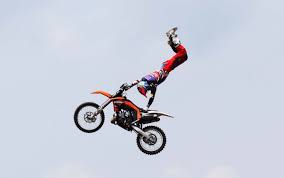 Aksi Stunt Rider Hollywood di Paramount Land Speed Nation ...