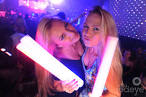 http://worldredeye.com/wp-content/uploads/massupload/5516594.5-Julia-Piquet-%26-Kristina-Czuczova.jpg