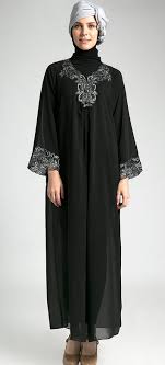 10 Contoh Trend Model Baju Muslim Kaftan Terbaru