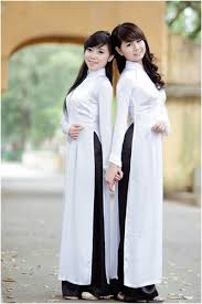 アオサイ|ベトナムの美を象徴する民族衣装「アオザイ」