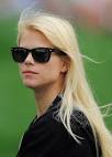 Elin is heading west for the