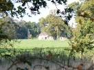 Hangover House. Country house as seen from the top of Hungry Hill Lane. - via Daymix