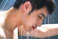 naked back on Zhong Wu Yen