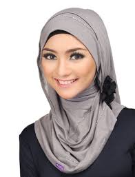 Berbagai Bentuk Jilbab untuk Meningkatkan Penampilan