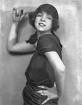 http://upload.wikimedia.org/wikipedia/commons/thumb/9/93/Clara_Bow_Brewster_1921.PNG/160px-Clara_Bow_Brewster_1921.PNG