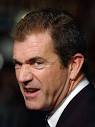 Mel Gibson's Fashion Tips: - images?q=tbn:ANd9GcTZuEZdGixmzeRZAvs5WqdNJ8uR2ZbkbdiMLDB5mqxCEC9QUca_9emz2Bo