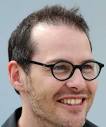 Image Jacques Villeneuve Signs for Picture
