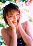 岩佐真悠子 画像
