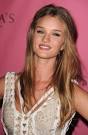 http://www1.pictures.zimbio.com/gi/5th%2BAnnual%2BSexy%2BList%2BBombshell%2BEdition%2BPink%2BreWqW5y3hvDl.jpg