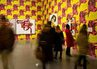 of works by Andy Warhol, a leading member of the Pop-Art movement. - via Daymix