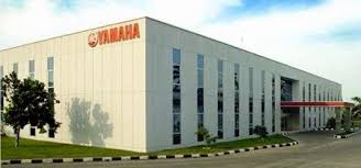 Operator Produksi PT Yamaha Indonesia Motor Mei - Juni 2015 ...