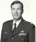 Major Mike A. Sullenger zur Zeit der Gründung von AKS-Germany - images?q=tbn:ANd9GcTeJ9yi8Dof97Y1KCYNZaJvw1J5lp6KqPOO-pMTAfMY19Or6bk8glKFlQo