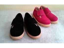 Sepatu Anak Perempuan - Reading Store