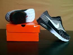 Sepatu Sport Nike Air Max Thea Warna Hitam/Putih - Jual Sepatu ...