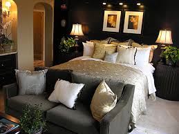 Great Romantic Bedroom Decoration And Design For Couple With ...