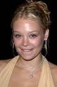 Alexandra Holden Picture 3